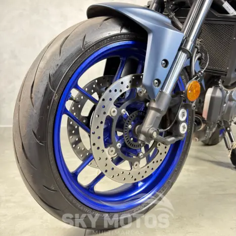 YAMAHA MT-07 700 , Foto 16