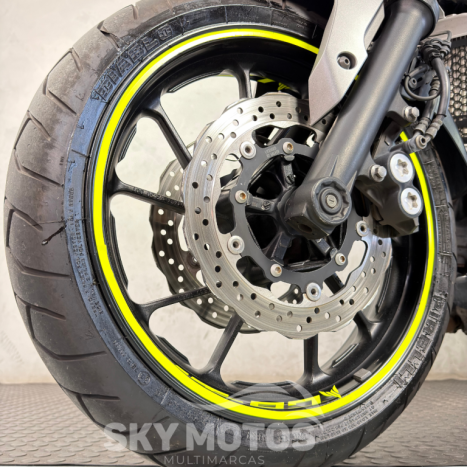 YAMAHA MT-07 700 ABS, Foto 16