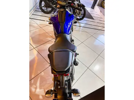 YAMAHA MT-07 700 ABS, Foto 10