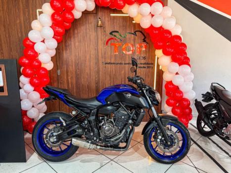 YAMAHA MT-07 700 ABS, Foto 1