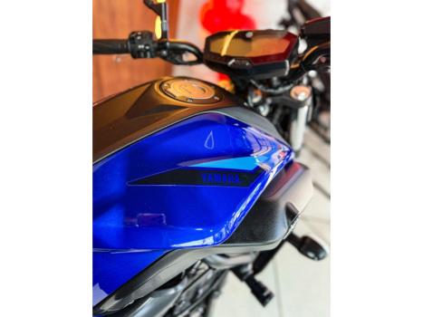YAMAHA MT-07 700 ABS, Foto 10