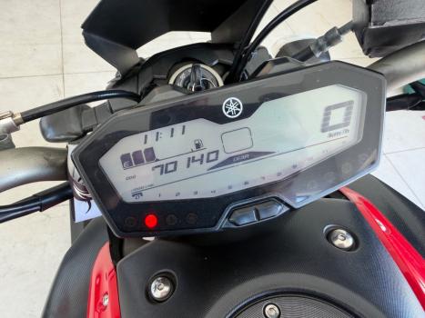 YAMAHA MT-07 700 ABS, Foto 7