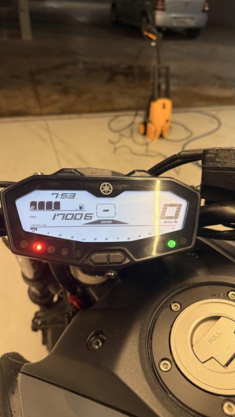 YAMAHA MT-07 700 ABS, Foto 6