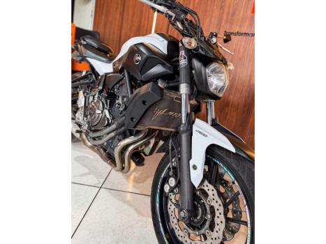 YAMAHA MT-07 700 ABS, Foto 7