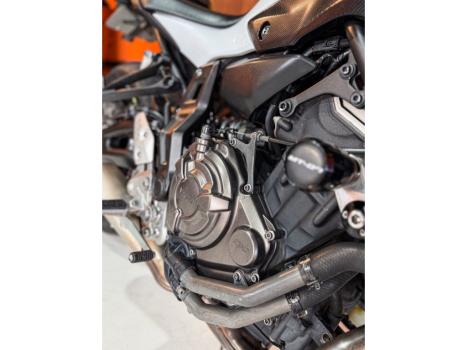 YAMAHA MT-07 700 ABS, Foto 9