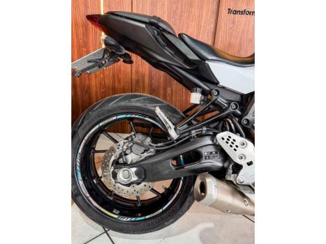 YAMAHA MT-07 700 ABS, Foto 10