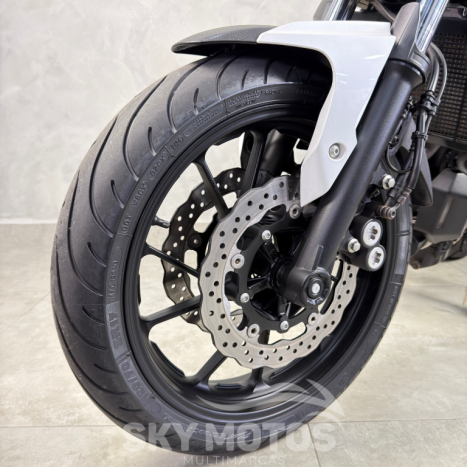 YAMAHA MT-07 700 ABS, Foto 16