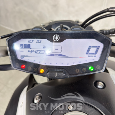 YAMAHA MT-07 700 ABS, Foto 20