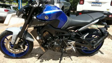 YAMAHA MT-09 850 ABS, Foto 12