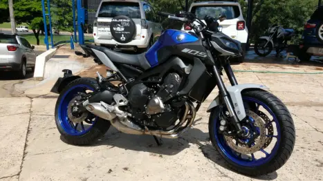 YAMAHA MT-09 850 ABS, Foto 17