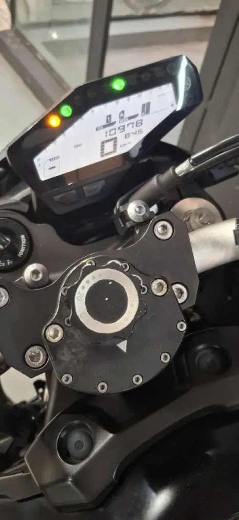 YAMAHA MT-09 850 ABS, Foto 5