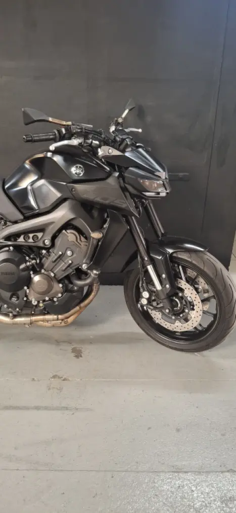 YAMAHA MT-09 850 ABS, Foto 6
