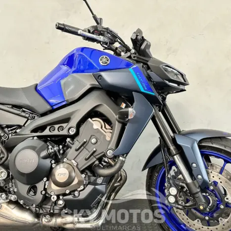 YAMAHA MT-09 850 ABS, Foto 6