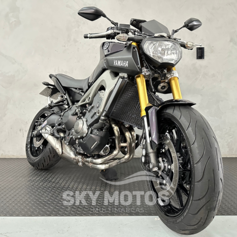 YAMAHA MT-09 850 ABS, Foto 5