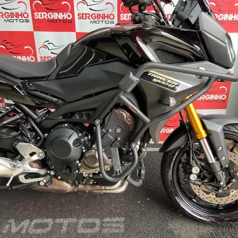YAMAHA MT-09 850 ABS, Foto 4