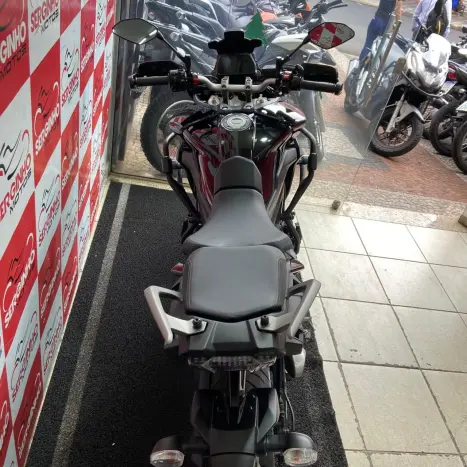 YAMAHA MT-09 850 ABS, Foto 7