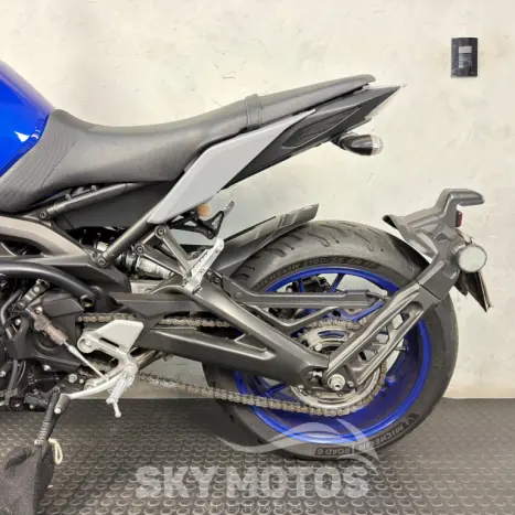 YAMAHA MT-09 850 ABS, Foto 19