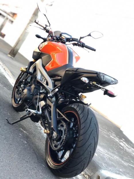 YAMAHA MT-09 850 ABS, Foto 3