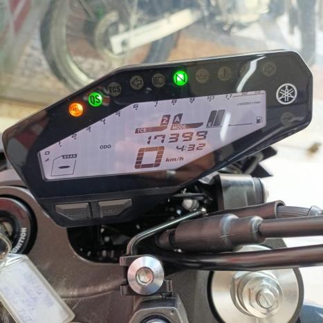 YAMAHA MT-09 850 ABS, Foto 5