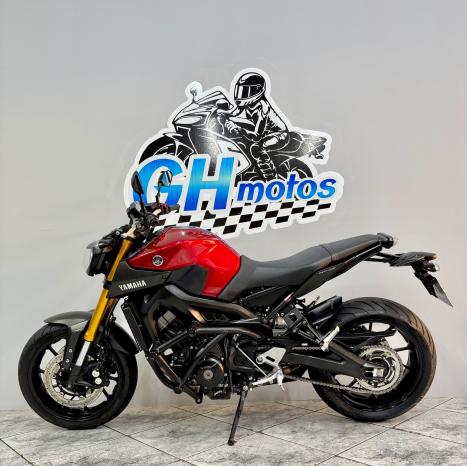 YAMAHA MT-09 850 ABS, Foto 8