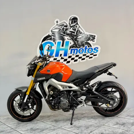 YAMAHA MT-09 850 ABS, Foto 9