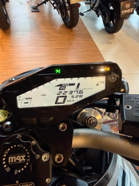 YAMAHA MT-09 850 ABS, Foto 5