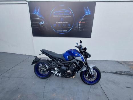 YAMAHA MT-09 850 ABS, Foto 5