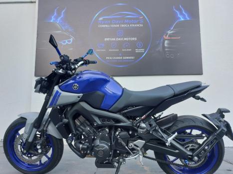 YAMAHA MT-09 850 ABS, Foto 10