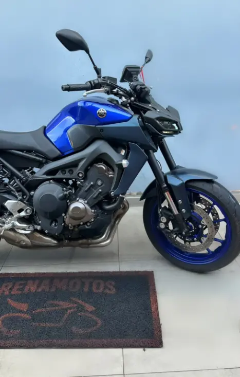 YAMAHA MT-09 850 ABS, Foto 5