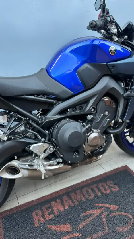 YAMAHA MT-09 850 ABS, Foto 8