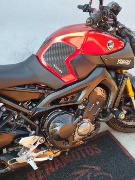 YAMAHA MT-09 850 ABS, Foto 4