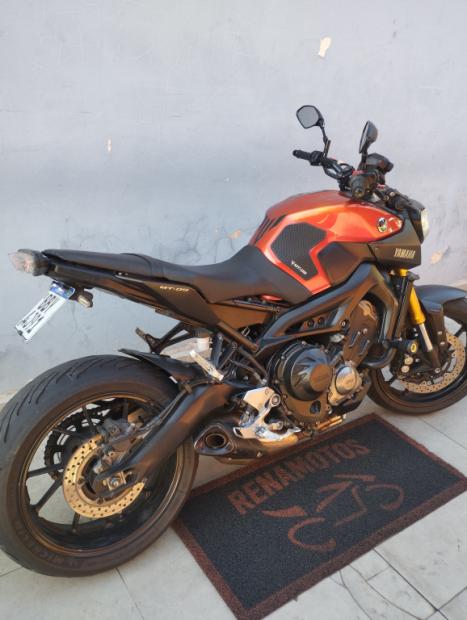 YAMAHA MT-09 850 ABS, Foto 5
