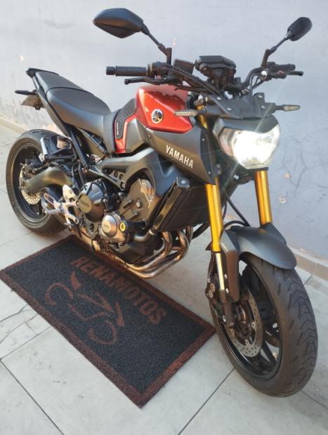 YAMAHA MT-09 850 ABS, Foto 8