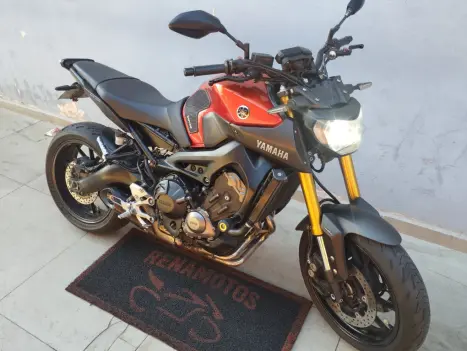 YAMAHA MT-09 850 ABS, Foto 9