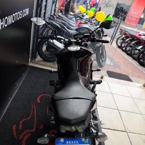 YAMAHA MT-09 850 ABS, Foto 4