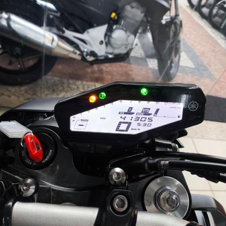 YAMAHA MT-09 850 ABS, Foto 5