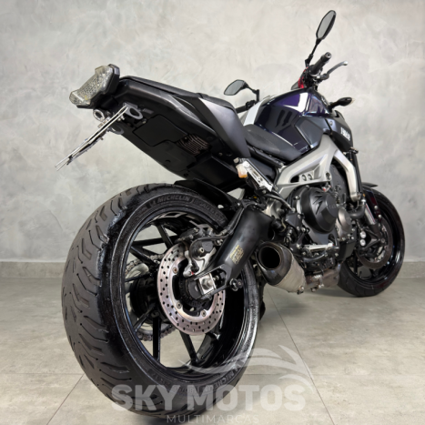 YAMAHA MT-09 850 ABS, Foto 7