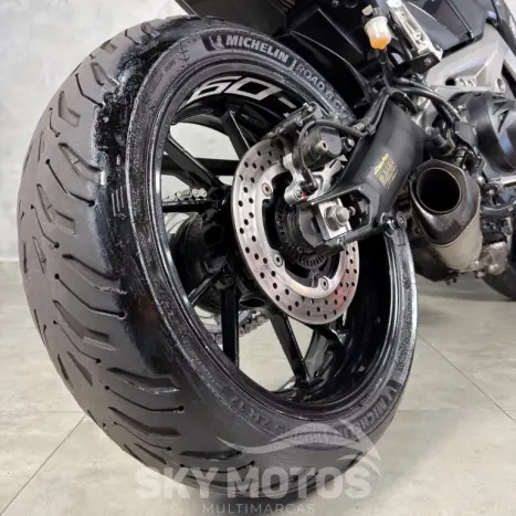 YAMAHA MT-09 850 ABS, Foto 9