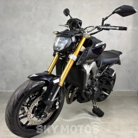 YAMAHA MT-09 850 ABS, Foto 14