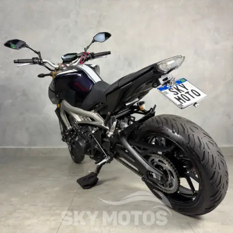 YAMAHA MT-09 850 ABS, Foto 17
