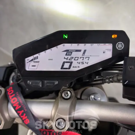 YAMAHA MT-09 850 ABS, Foto 20