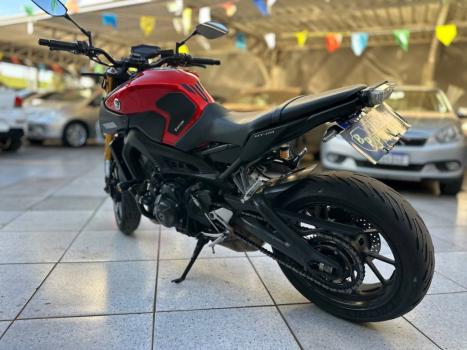 YAMAHA MT-09 850 ABS, Foto 5