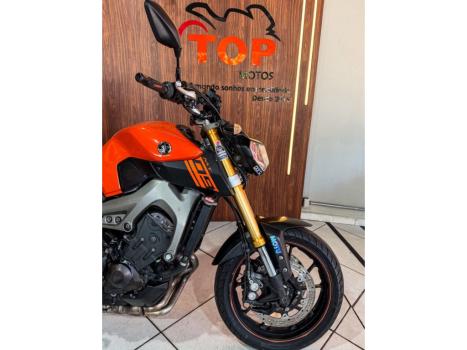 YAMAHA MT-09 850 ABS, Foto 2