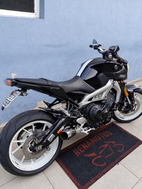 YAMAHA MT-09 850 ABS, Foto 6