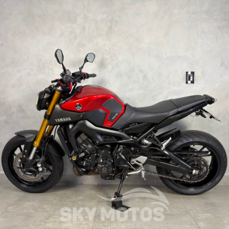 YAMAHA MT-09 850 ABS, Foto 11