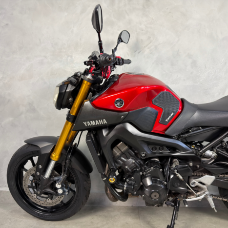 YAMAHA MT-09 850 ABS, Foto 12