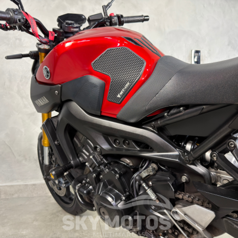 YAMAHA MT-09 850 ABS, Foto 18
