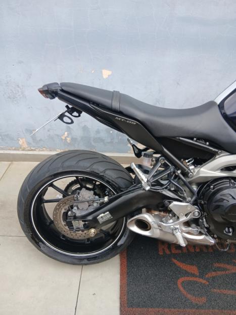 YAMAHA MT-09 850 ABS, Foto 8