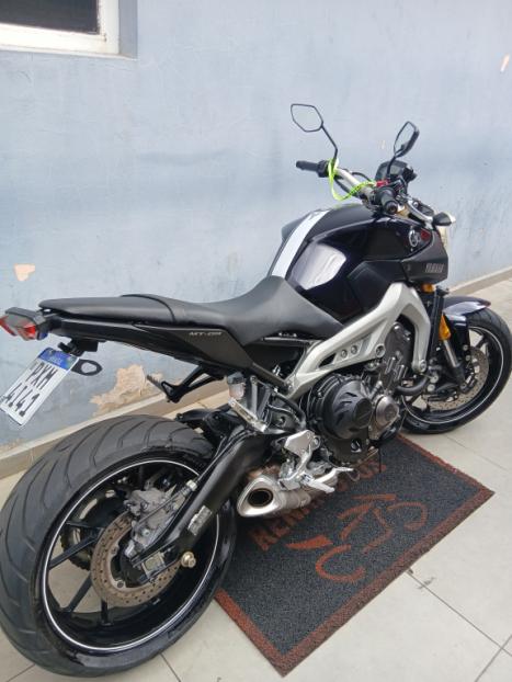 YAMAHA MT-09 850 ABS, Foto 10