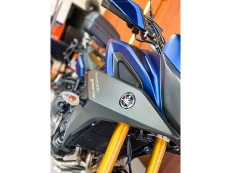 YAMAHA MT-09 Tracer GT 900 , Foto 6